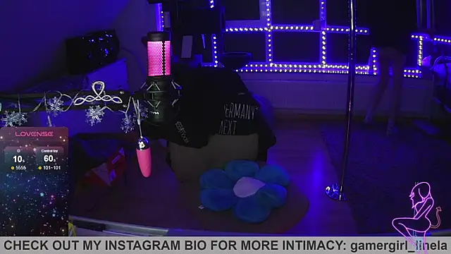 Gamergirl-Linela online show from November 2, 7:16 pm