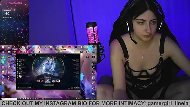 Snapshot of Gamergirl-Linela chatting on March 22, 12:58 am Gamergirl-Linela online show from March 22, 12:58 am