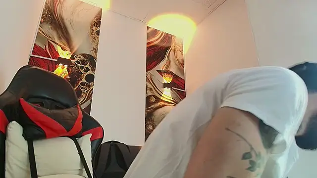 Luke davis01 online show from October 15, 1:11 pm