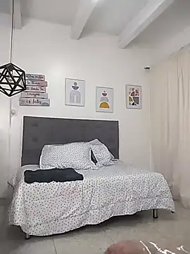 Saori Sann  online show from October 15, 1:33 pm