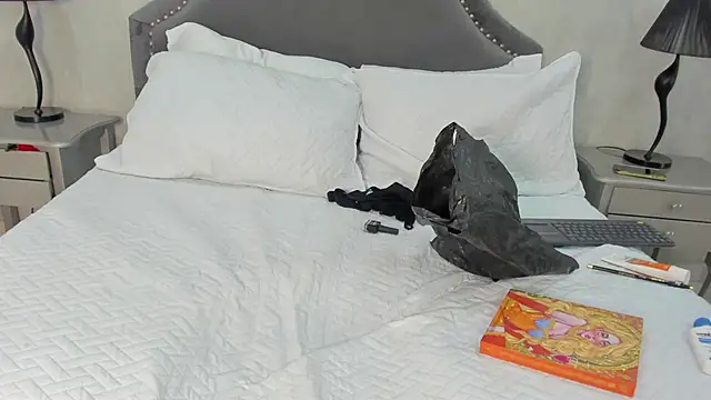 VictoriaBlackfire online show from March 17, 4:08 am