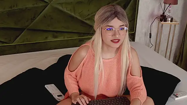 NataliaNovak online show from March 17, 1:08 pm