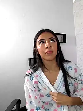 Mirandaa Rogers online show from February 13, 6:48 pm