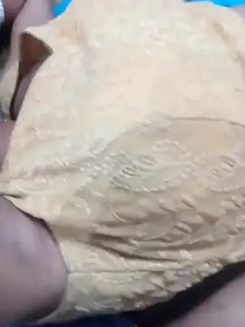 Snapshot of simrun70 chatting on November 1, 7:49 pm simrun70 online show from November 1, 7:49 pm