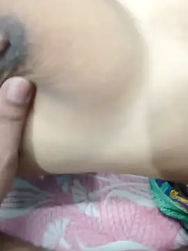 Snapshot of simrun70 chatting on November 14, 11:46 pm simrun70 online show from November 14, 11:46 pm