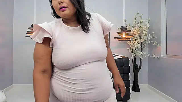 BBW CINDY online show from February 14, 1:13 am