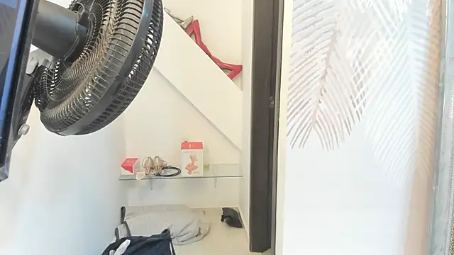 BBW CINDY online show from September 13, 3:45 pm