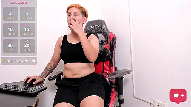 Brianna Hard online show from February 18, 10:58 pm