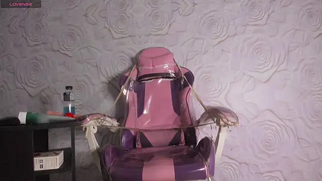 Brianna Hard online show from March 9, 4:27 am