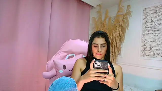 Danella houston online show from March 9, 6:56 pm