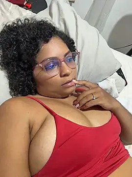Snapshot of Tana_latin chatting on June 18, 11:53 pm Tana latin online show from June 18, 11:53 pm