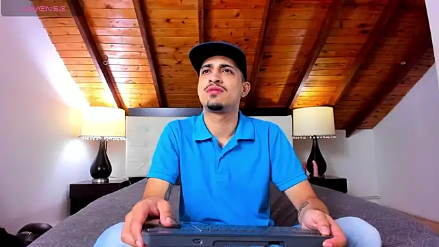 Sebastian Berne online show from February 11, 6:33 pm