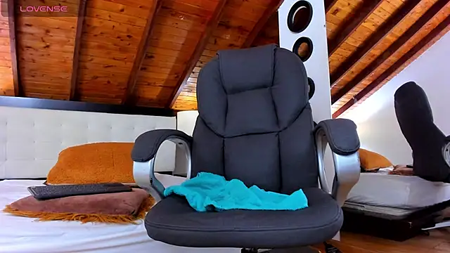 Sebastian Berne online show from March 1, 7:48 pm