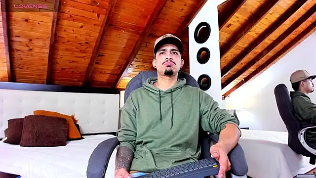 Sebastian Berne online show from March 7, 7:27 pm