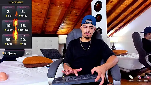 Sebastian Berne online show from March 19, 1:32 am