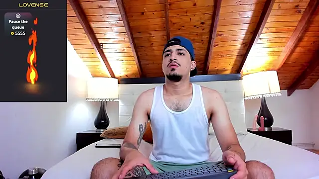 Sebastian Berne online show from October 1, 7:20 pm