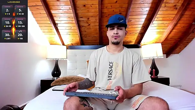 Sebastian Berne online show from October 20, 7:25 pm