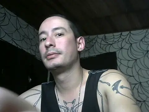 Snapshot of vampireathome chatting on March 23, 5:00 am vampireathome online show from March 23, 5:00 am