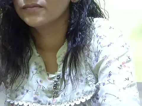 Your cutiepie  online show from October 28, 5:37 pm