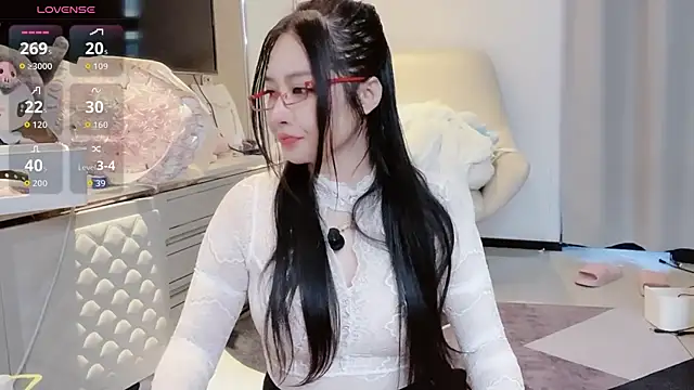 Moonccoi online show from October 2, 11:12 pm