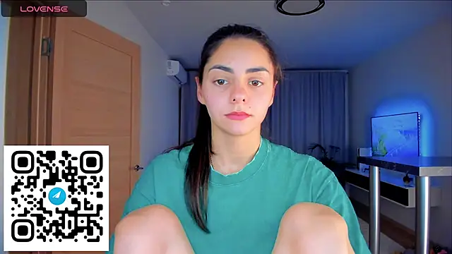 EmiliaZen online show from November 20, 6:18 pm