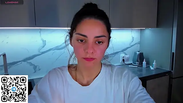 EmiliaZen online show from July 2, 11:22 pm