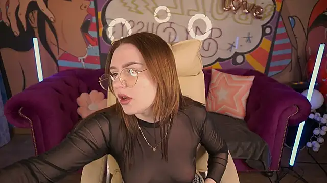 DivineJass online show from March 7, 9:17 pm