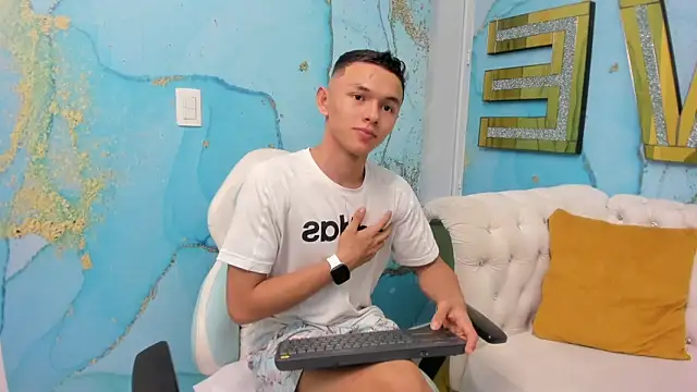 Andy dior18 online show from March 2, 1:58 am