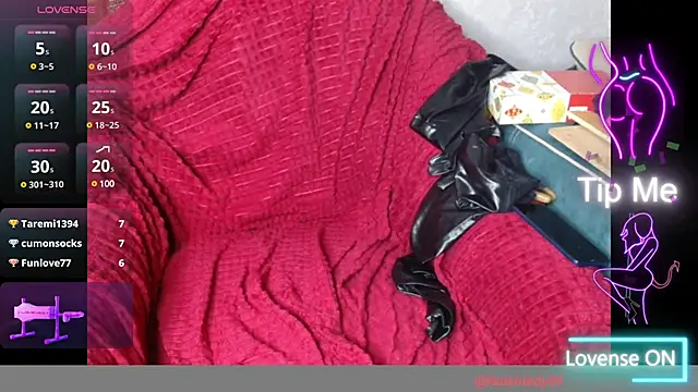 Snapshot of FetishLady89 chatting on March 21, 1:34 pm FetishLady89 online show from March 21, 1:34 pm