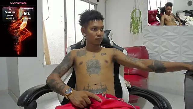 blackdirty420 online show from October 2, 7:43 pm