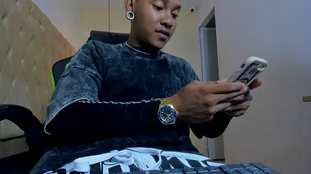 blackdirty420 online show from October 29, 7:04 pm