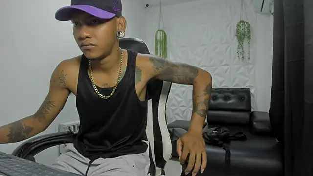 blackdirty420 online show from February 10, 1:37 pm