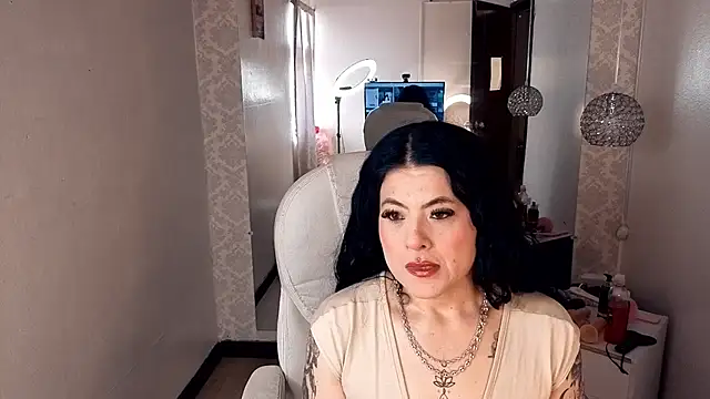 Snapshot of lizha_milf chatting on September 20, 5:03 pm lizha milf online show from September 20, 5:03 pm