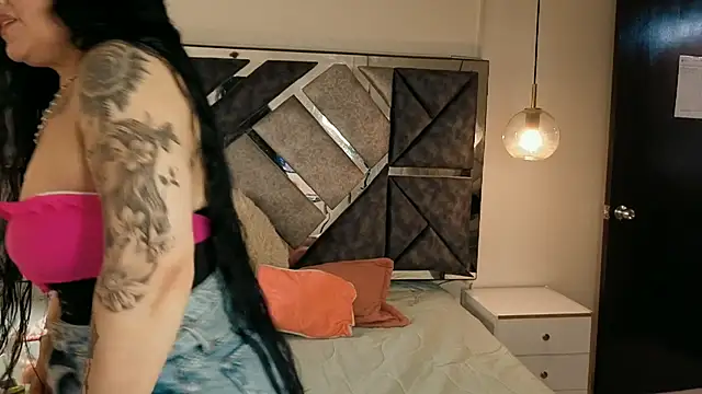 Snapshot of lizha_milf chatting on September 25, 5:16 pm lizha milf online show from September 25, 5:16 pm