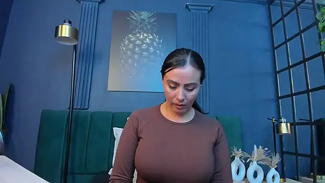 Snapshot of scarlet_edwars chatting on March 25, 7:42 pm scarlet edwars online show from March 25, 7:42 pm