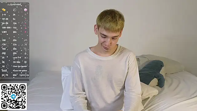 Julian wins online show from February 11, 6:02 pm