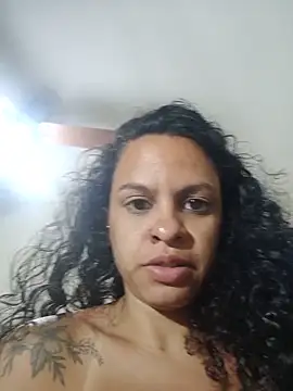 amanda19322 online show from May 7, 6:13 pm