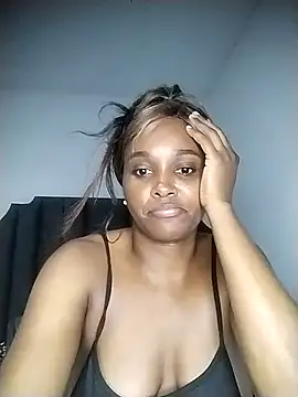 moree Queen online show from February 16, 9:59 pm