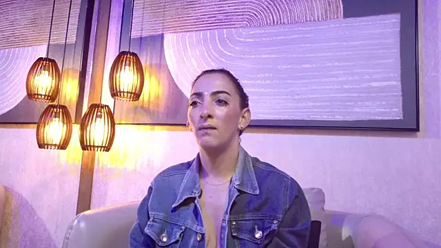 lissa palmer online show from October 17, 3:10 am