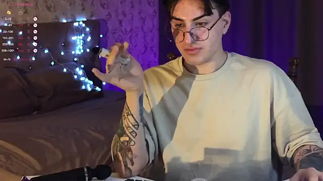 dark-willoww online show from February 8, 4:04 pm