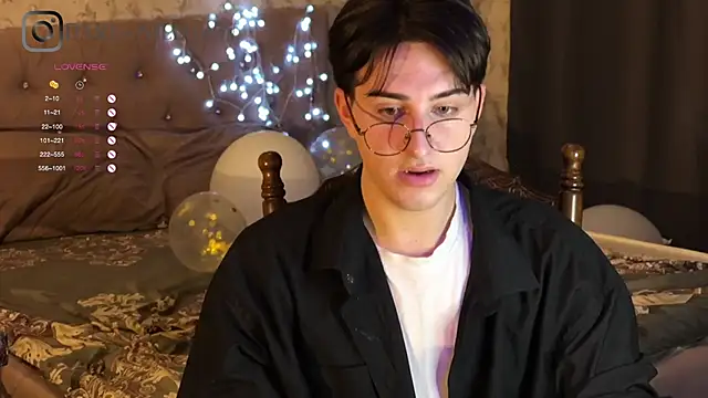 dark-willoww online show from February 19, 12:25 am