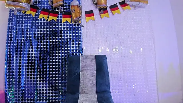 Snapshot of Abbiee_8 chatting on September 23, 4:43 pm Abbiee 8 online show from September 23, 4:43 pm