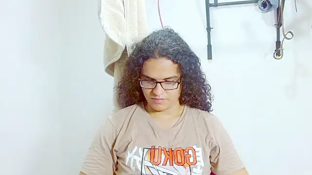 Snapshot of Diane_blossom chatting on March 2, 6:30 pm Diane blossom online show from March 2, 6:30 pm
