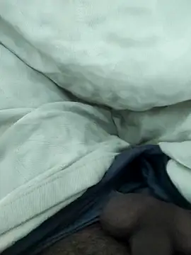 Tamil small cock online show from February 11, 1:41 pm