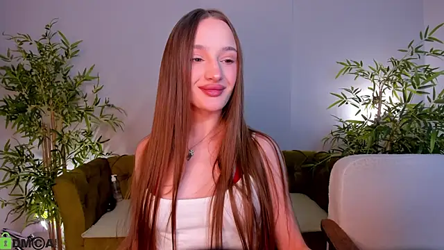 Snapshot of miiss__lulu chatting on May 8, 1:11 am miiss lulu online show from May 8, 1:11 am