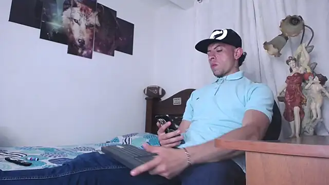 Bull Xvi online show from November 17, 3:01 am