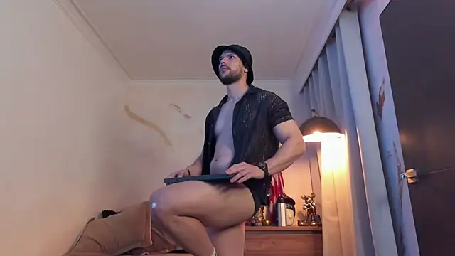 bakersboyssexys online show from February 14, 10:39 pm