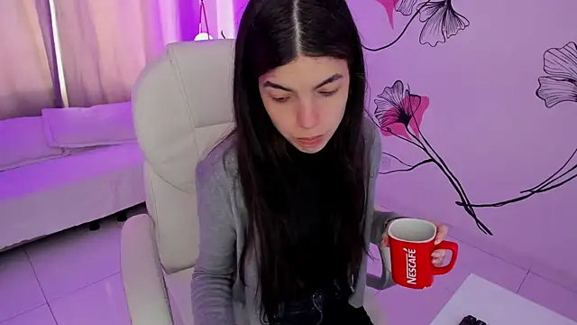 Snapshot of Isabela_Fiorelli chatting on December 16, 1:05 pm Isabela Fiorelli online show from December 16, 1:05 pm