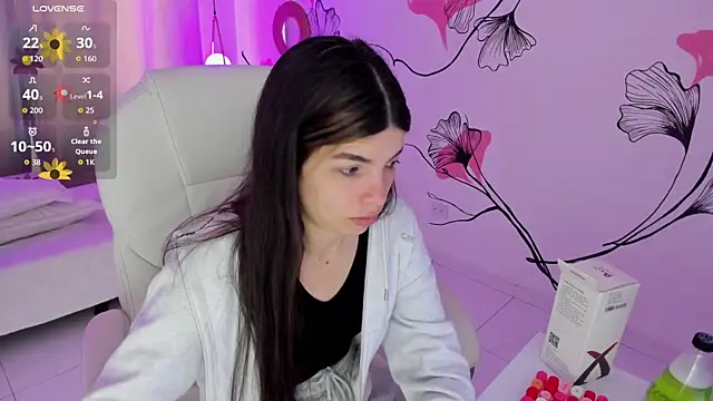 Snapshot of Isabela_Fiorelli chatting on December 20, 1:18 pm Isabela Fiorelli online show from December 20, 1:18 pm