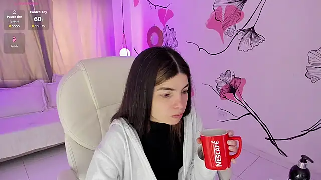 Isabela Fiorelli online show from January 12, 1:16 pm